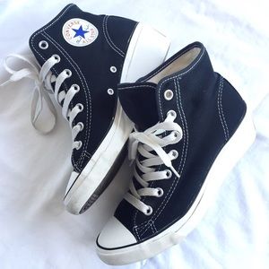 converse black heels